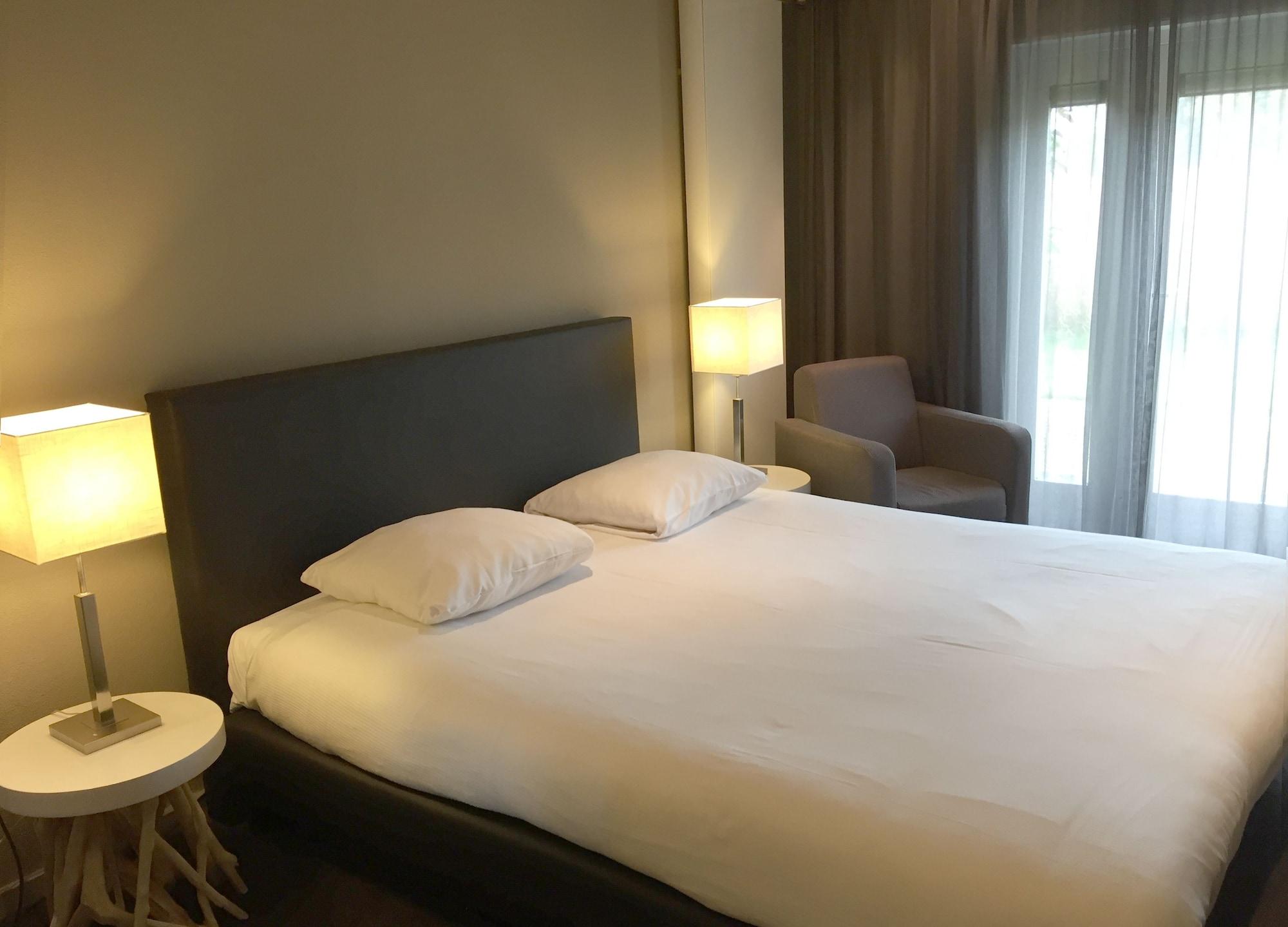 Fletcher Landgoedhotel Renesse Exteriör bild
